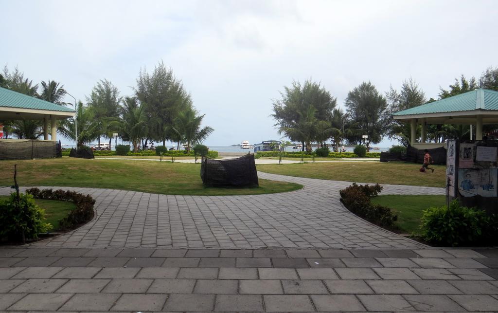 Coral Queen Inn Hulhumale Zewnętrze zdjęcie