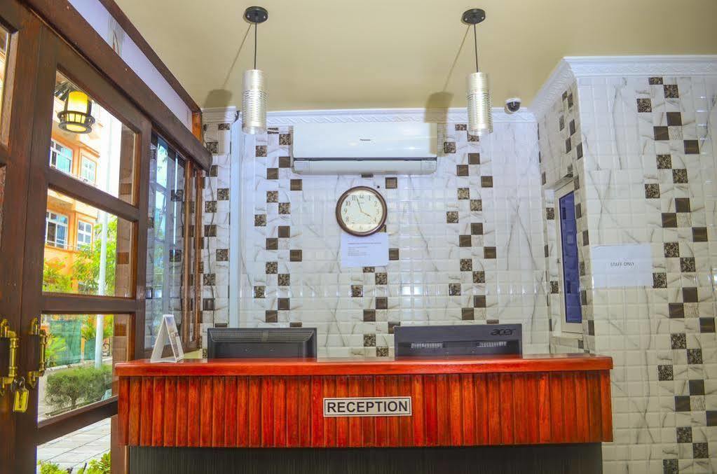 Coral Queen Inn Hulhumale Zewnętrze zdjęcie