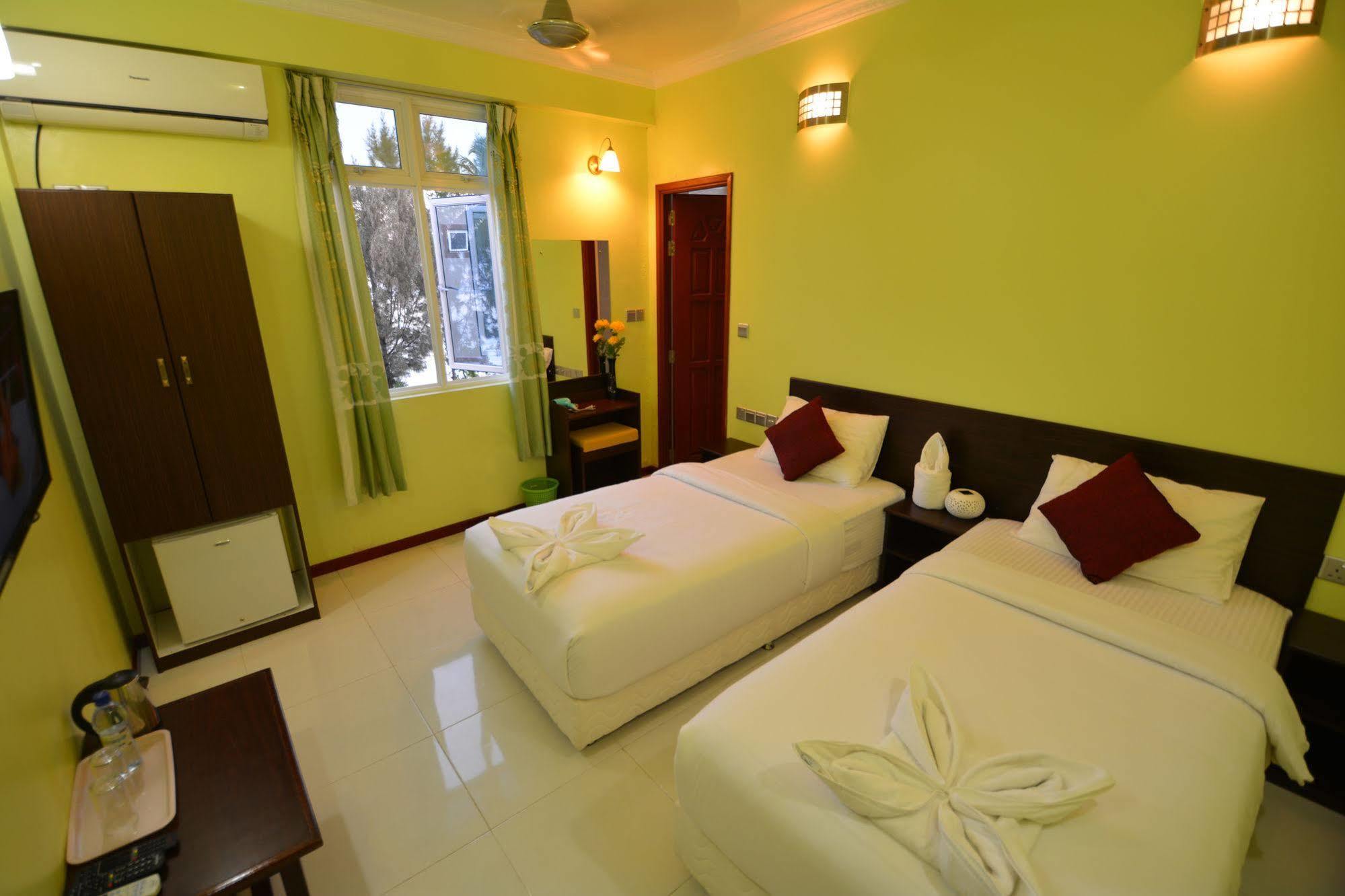 Coral Queen Inn Hulhumale Zewnętrze zdjęcie