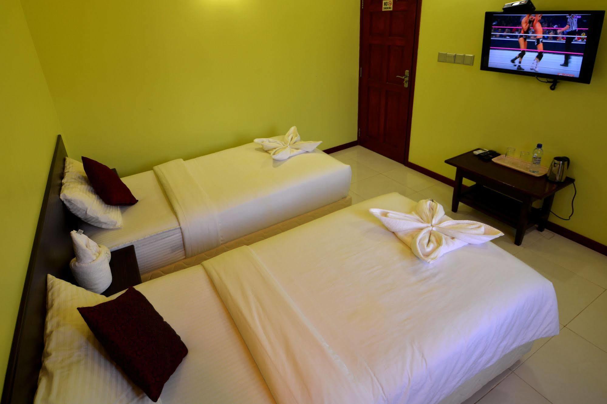 Coral Queen Inn Hulhumale Zewnętrze zdjęcie